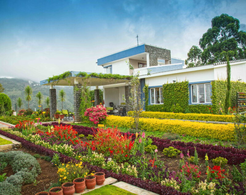 Full Resort with 4 Bed Rooms